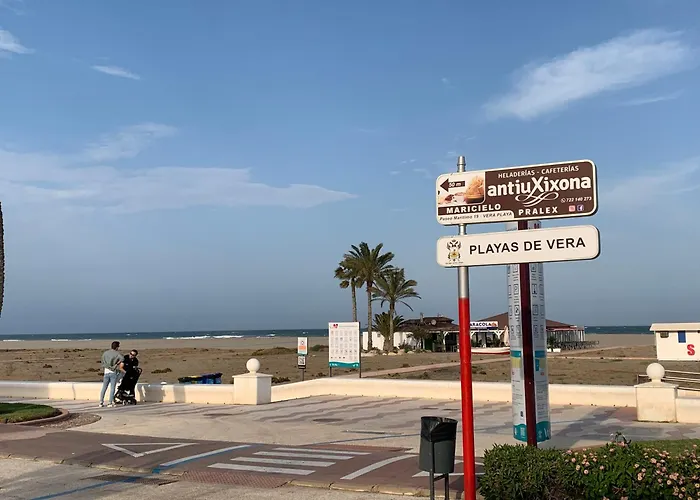 Apartamento De Lujo En La Vera Playa Garrucha